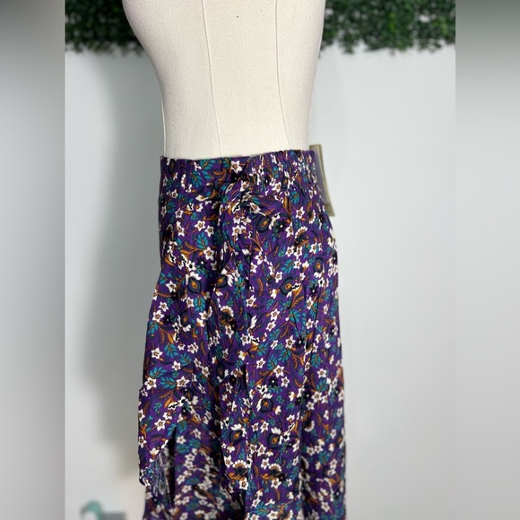 Band Of The Free LINAELLE PURPLE FLORAL WRAP SKIRT Size Small - Picture 6 of 12